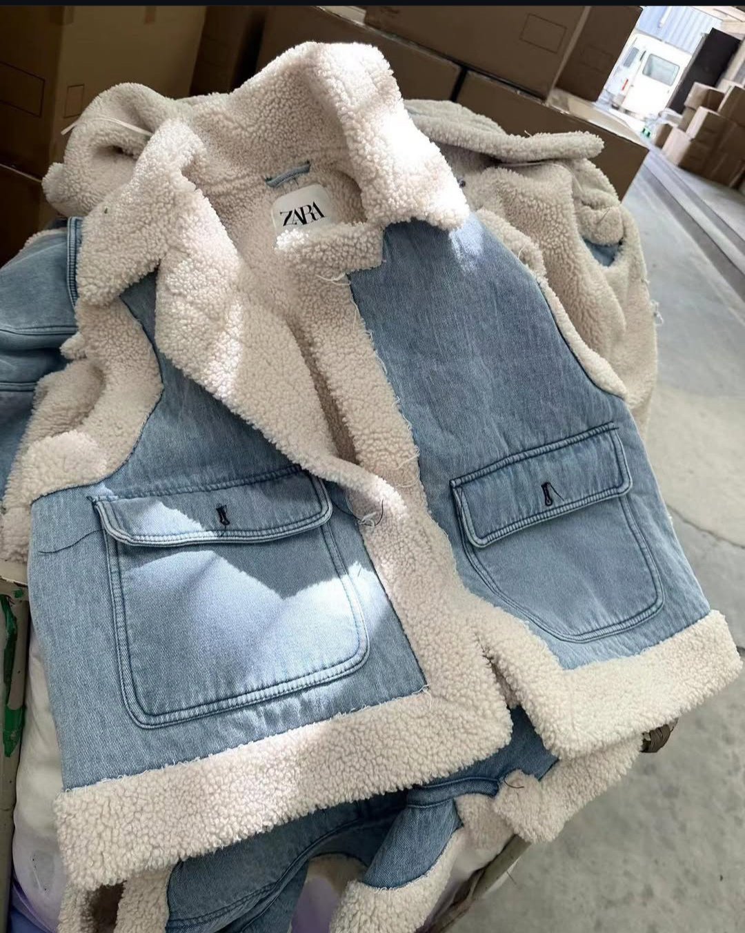 Original Zara jacket - الصورة 6