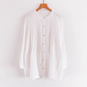Blouse. chemise